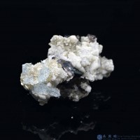 圖示-雪寶頂海藍寶晶體(Aquamarine)