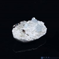 圖示-雪寶頂海藍寶晶體(Aquamarine)