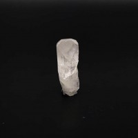 圖示-賽黃晶原石 (Danburite)