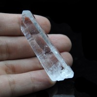 圖示-激光水晶柱(Quartz)