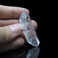 圖示-激光水晶柱(Quartz)