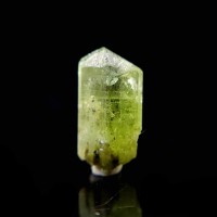 圖示-橄欖石晶體(Peridot)