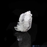 圖示-縫合水晶(Faden Quartz)