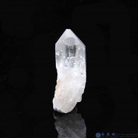 圖示-黑銀鈦晶體(Brookite in Quartz)