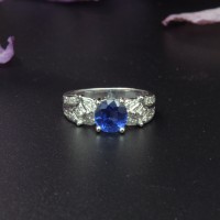 圖示-藍寶鑽石白K金戒指(Sapphire Ring)