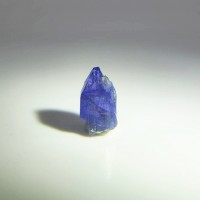 圖示-坦桑石/丹泉石原石(Tanzanite)