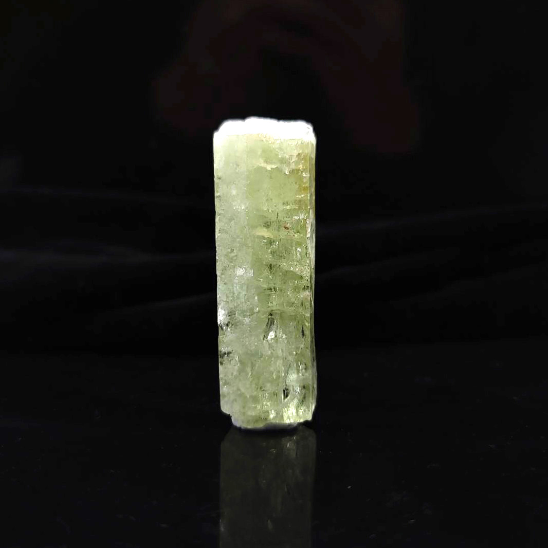 圖示-綠柱石晶體(Beryl)