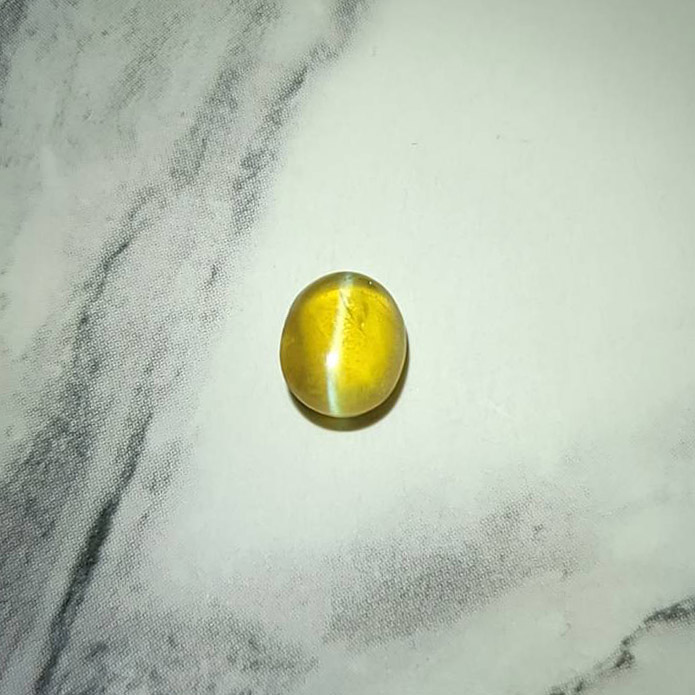 圖示-金綠貓眼裸石(Chrysoberyl cat’s eye)