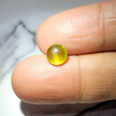 圖示-金綠貓眼裸石(Chrysoberyl cat’s eye)