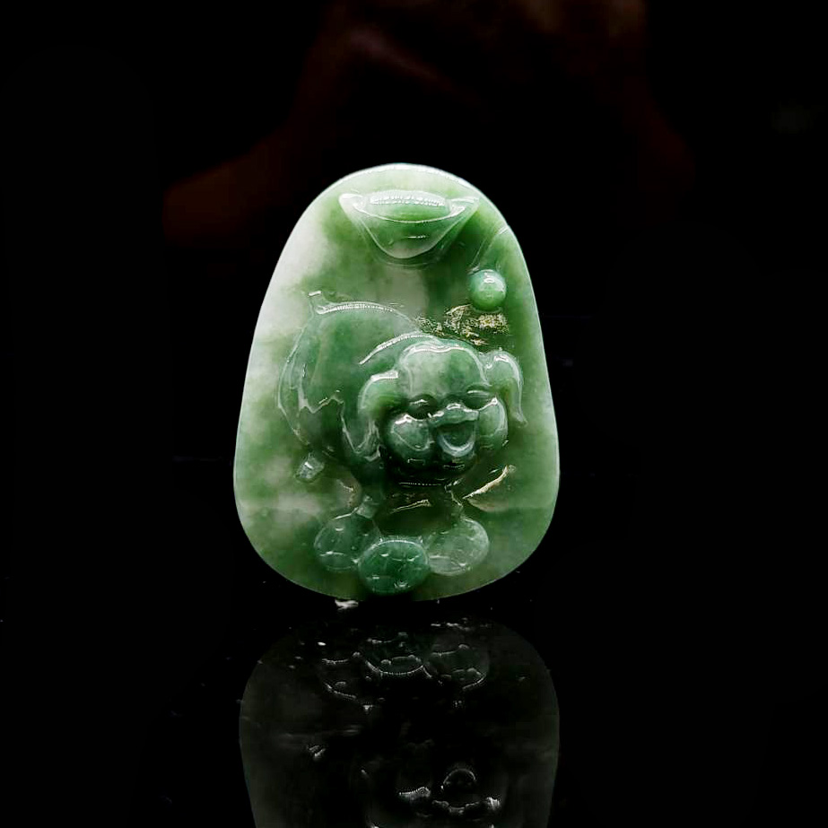 圖示-翡翠/豬事大吉冰種油青吊墜(Jadeite)