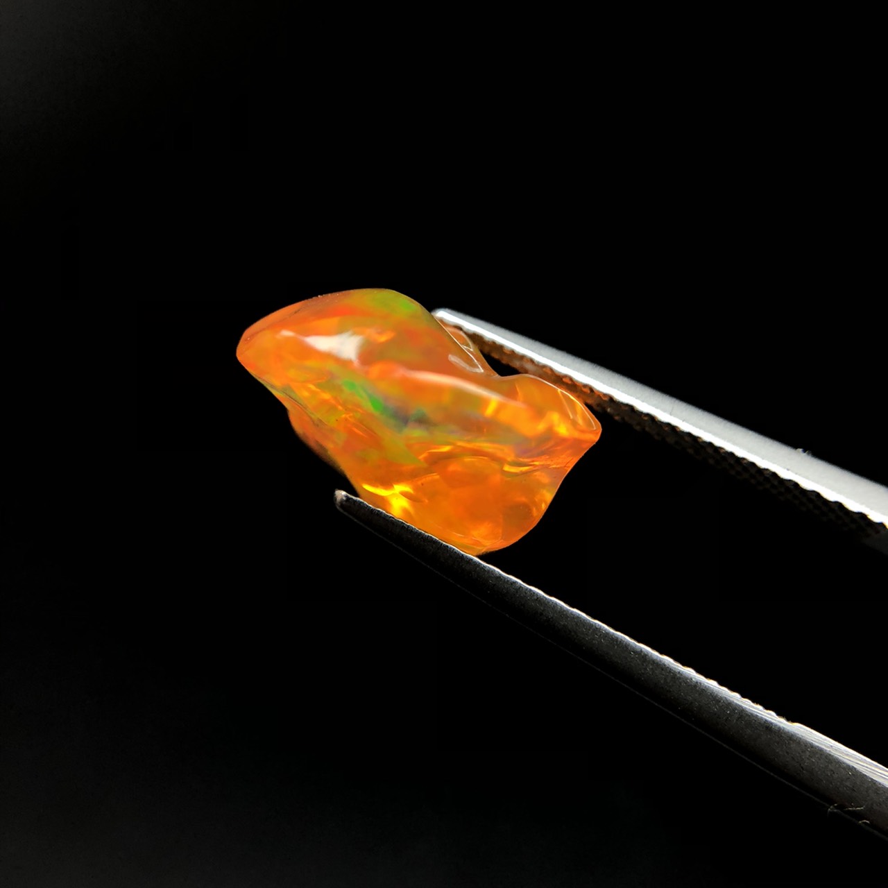 圖示-火蛋白石(Fire Opal)