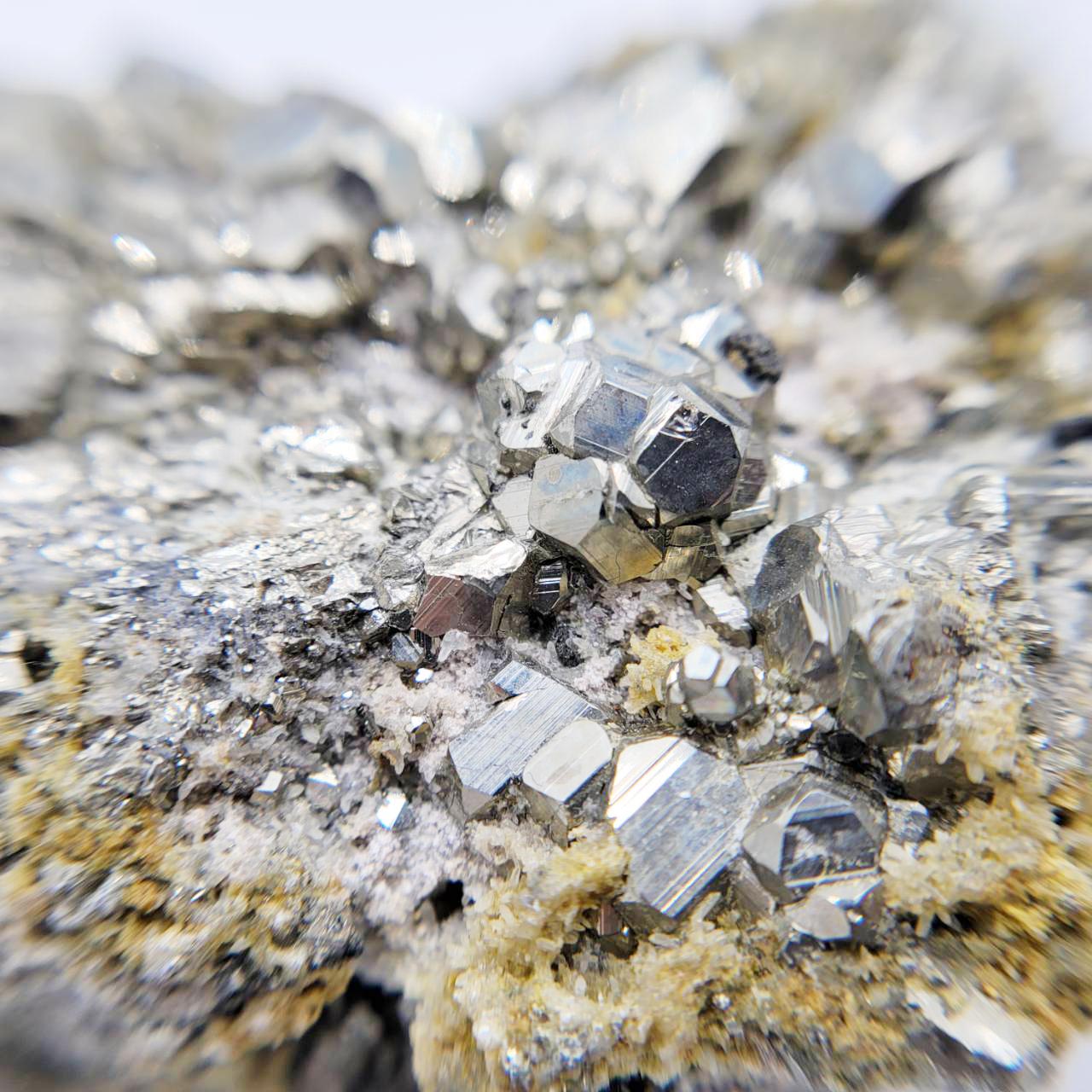 圖示-黃鐵礦(Pyrite)