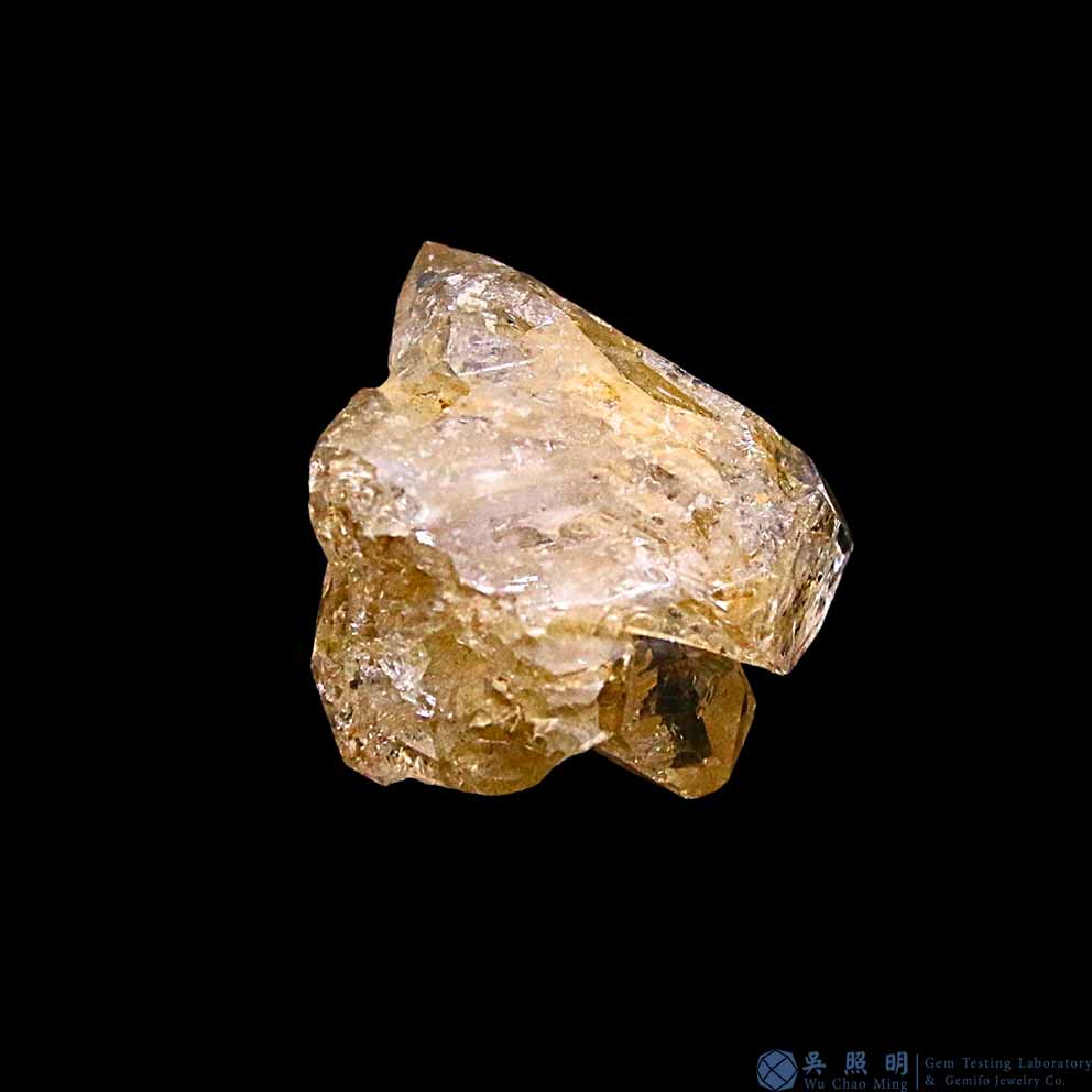 圖示-黃泥骸骨水晶(Skeletal Quartz)