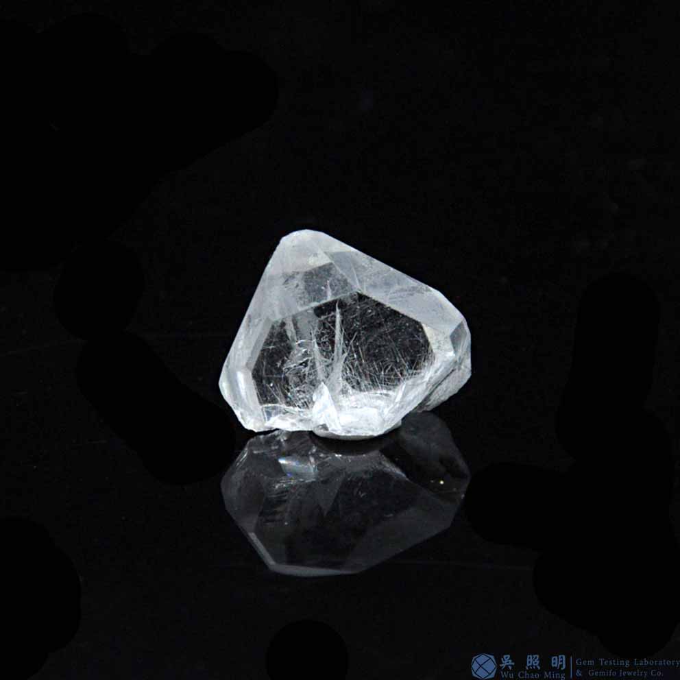 圖示-黑銀鈦晶體(Brookite in Quartz)