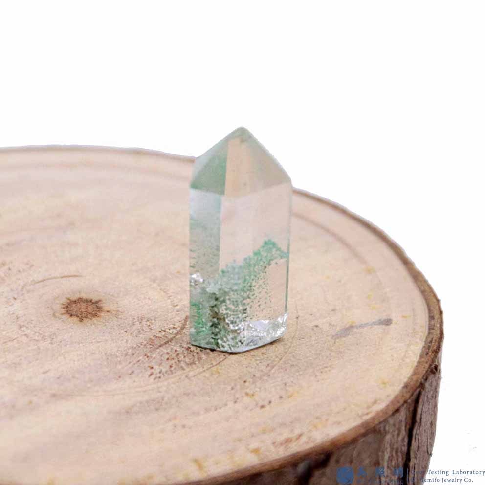 圖示-翠幽靈水晶(Emerald Green Phantom Quartz)