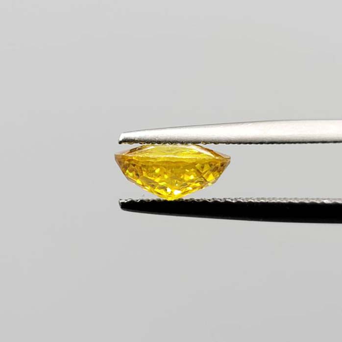 榍石裸石(Sphene)