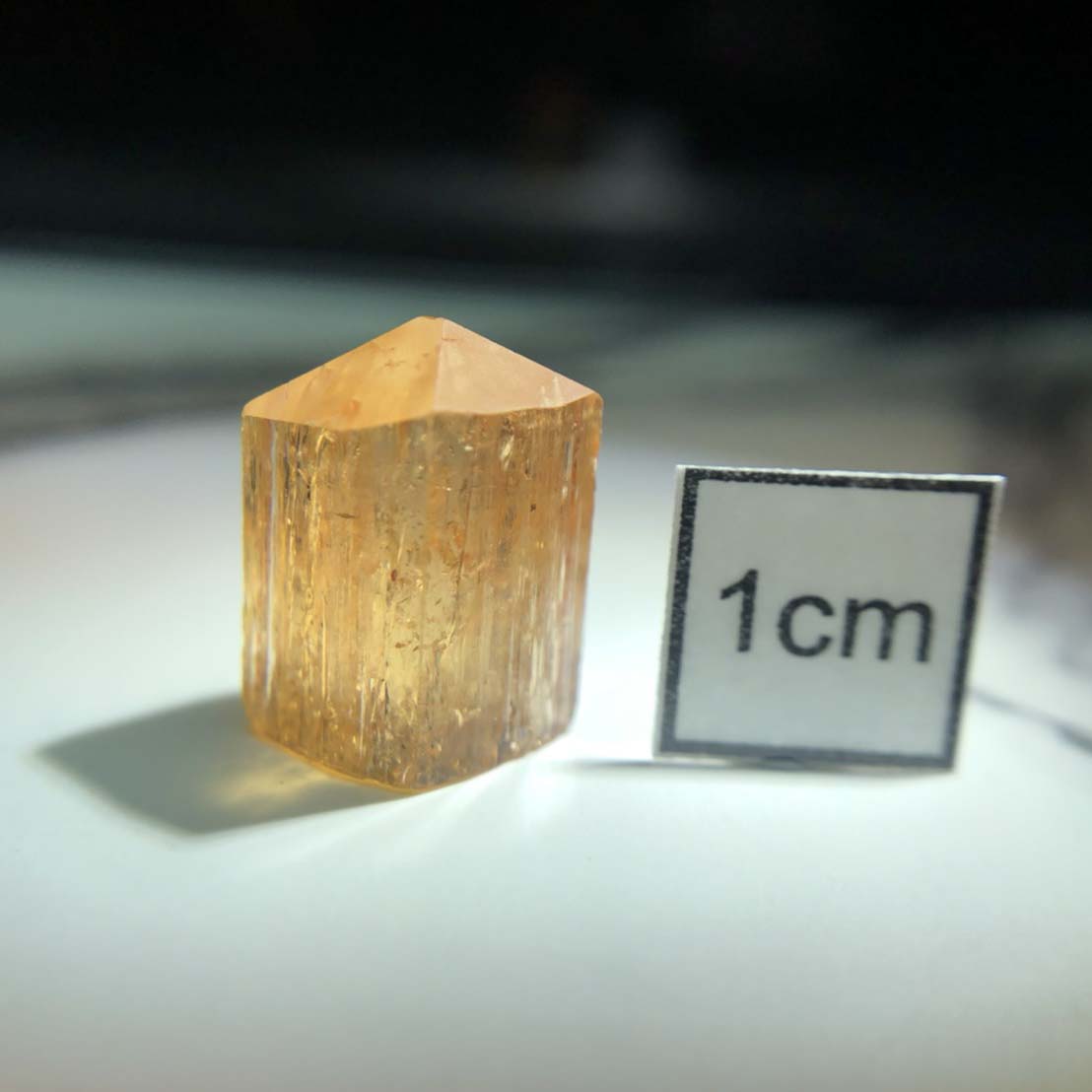 圖示-帝王拓帕石晶體(Imperial Topaz)