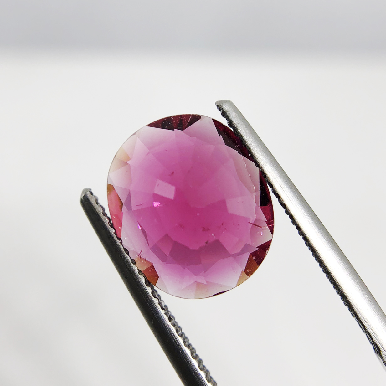 圖示-紅寶碧璽裸石(Red Tourmaline/Tourmaline)