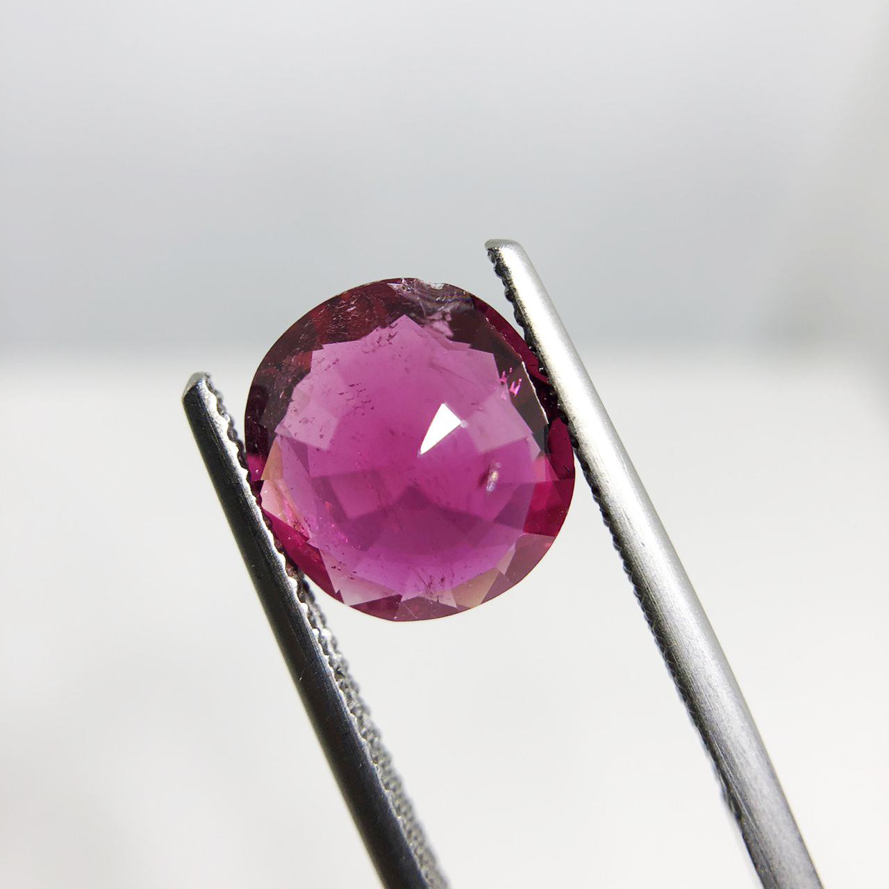 圖示-紅寶碧璽裸石(Red Tourmaline/Tourmaline)