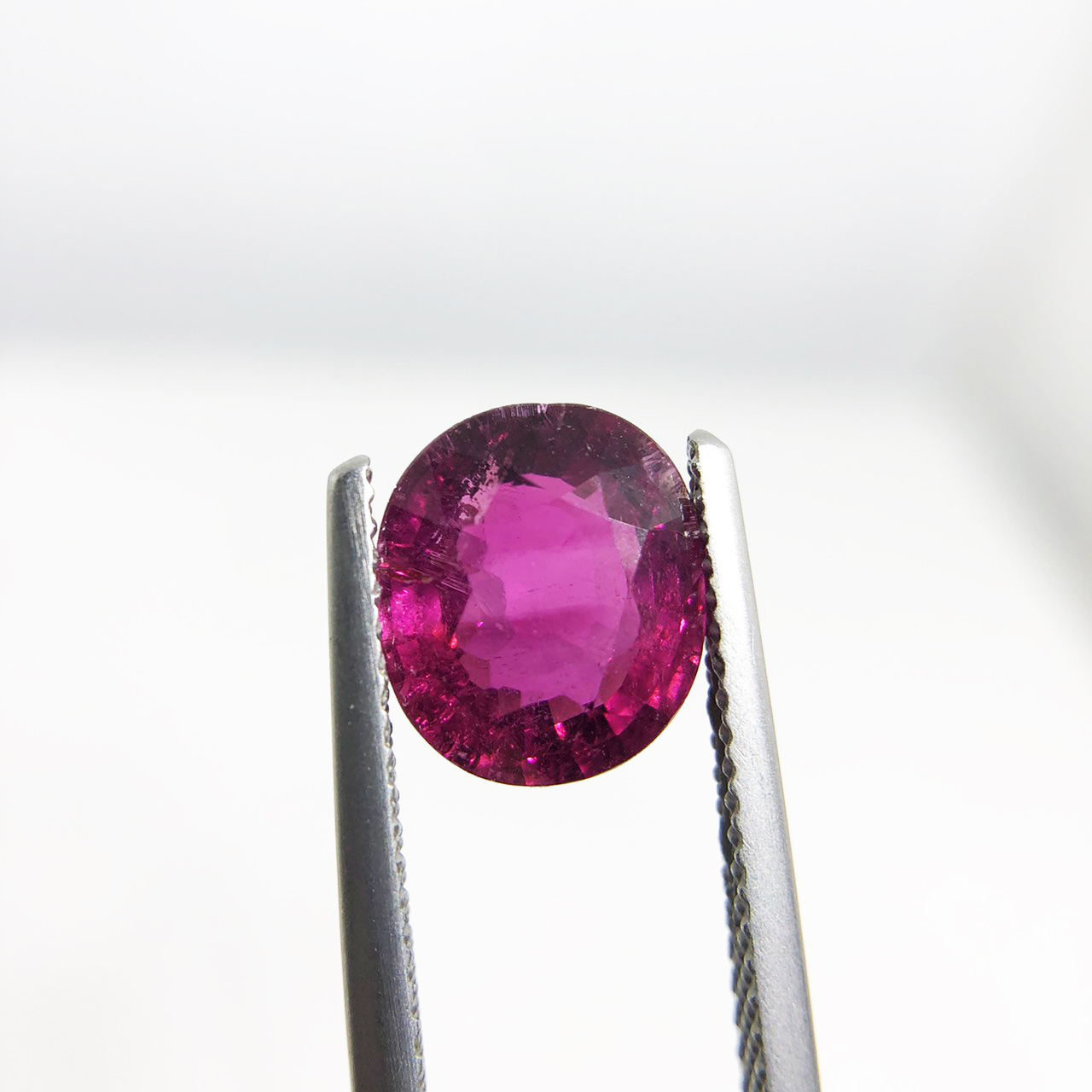 圖示-紅寶碧璽裸石(Red Tourmaline/Tourmaline)