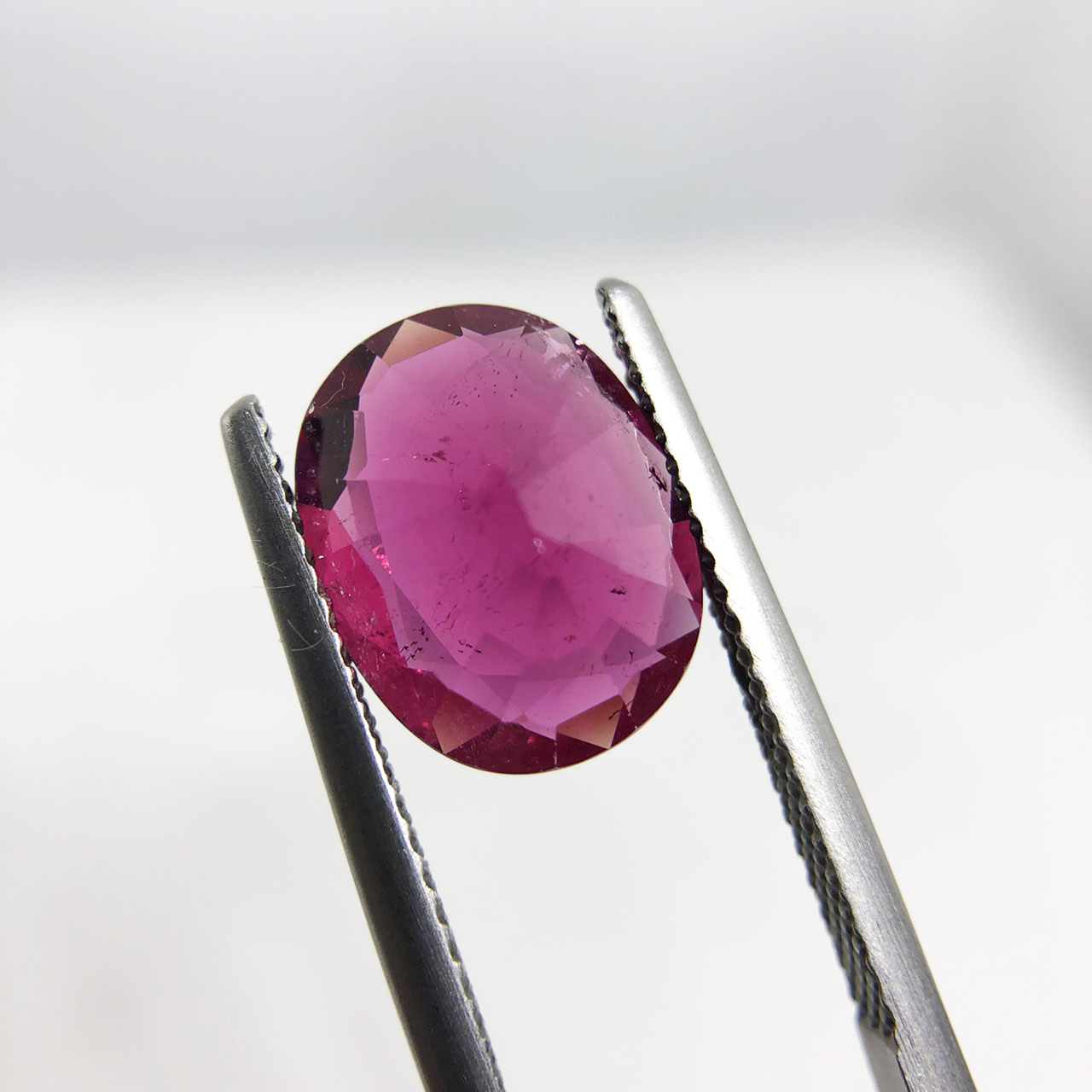 圖示-紅寶碧璽裸石(Red Tourmaline/Tourmaline)